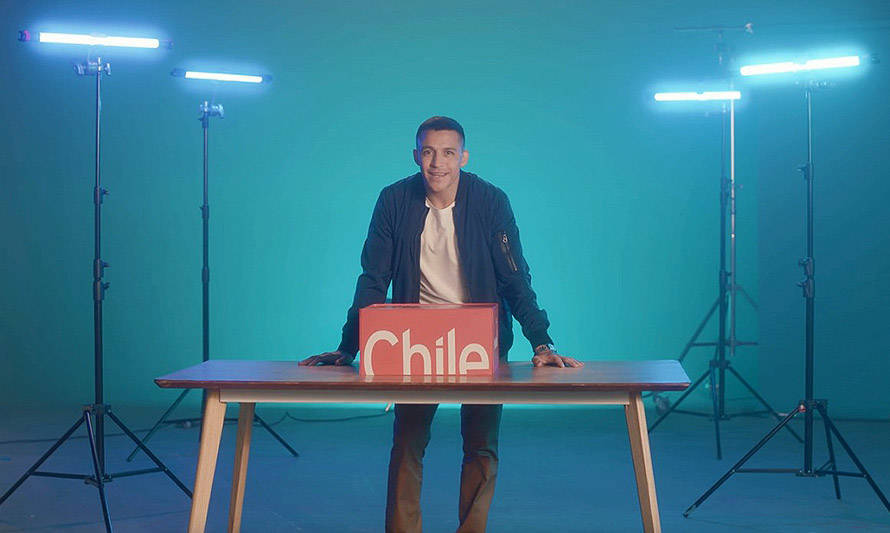 Alexis Sánchez participa en promoción de exportaciones de salmón, carnes, vinos y otros productos chilenos