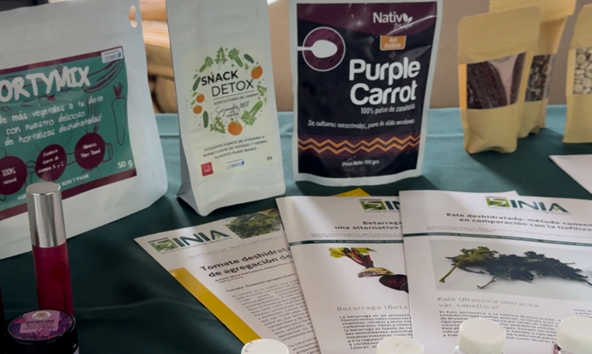 Productos innovadores se presentaron en este encuentro ciencia-empresa. Créditos: INIA.